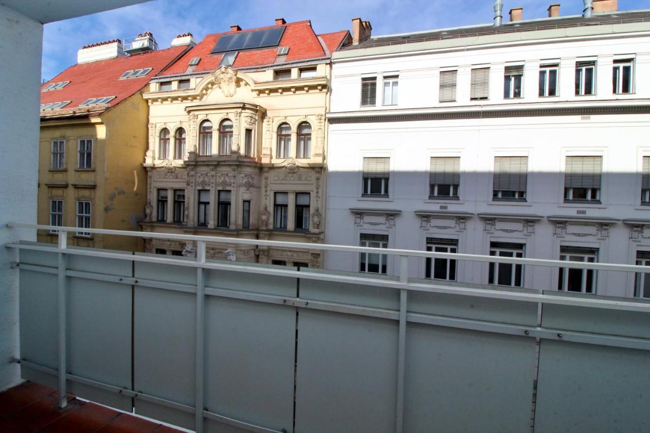 Balcony - Next To Opera * Vienna